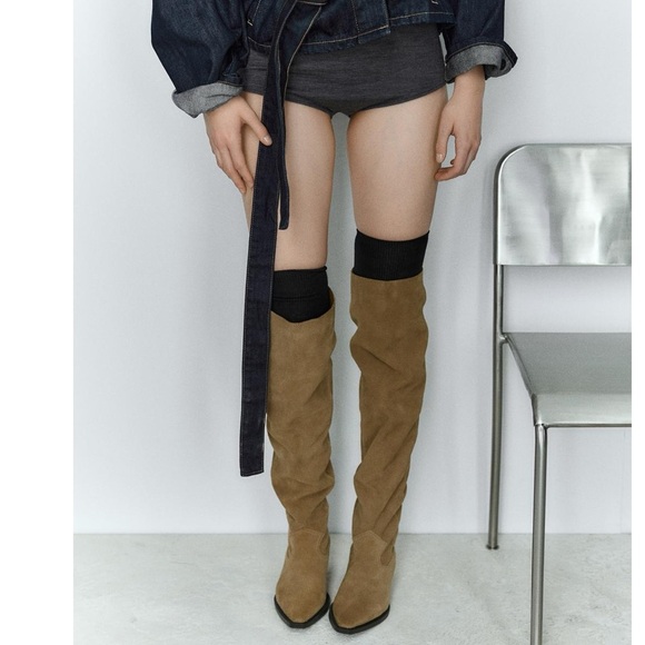 NWT ZARA 100% COW Leather COWBOY BOOTS SIZE USA 6.5 and EUR 37
🚨FIRM PRICE - Picture 4 of 15